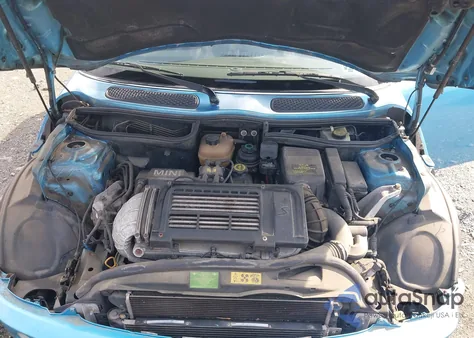 2005 Mini Cooper S from USA, damaged, VIN WMWRE33535TL14231